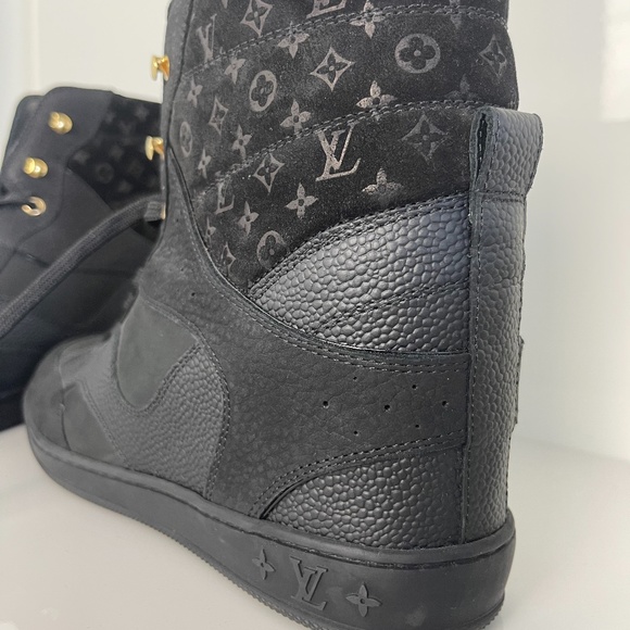 Luis Vuitton Monogram Pattern Leather Wedge Sneakers - Picture 5 of 11